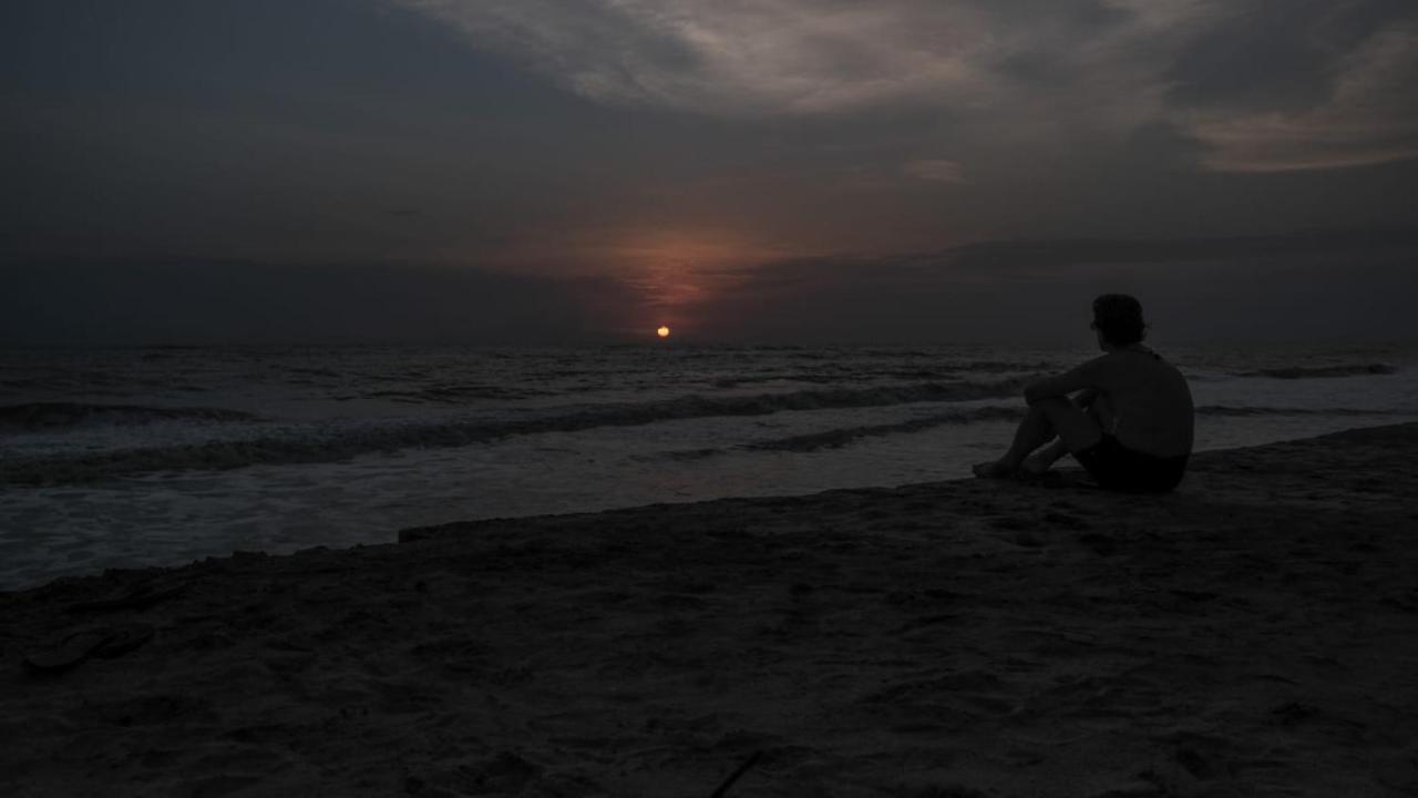 Kadalamma Beach Homestay Alappuzha Bagian luar foto