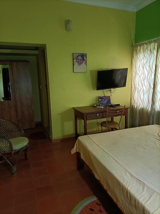 Kadalamma Beach Homestay Alappuzha Bagian luar foto