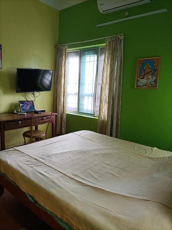 Kadalamma Beach Homestay Alappuzha Bagian luar foto