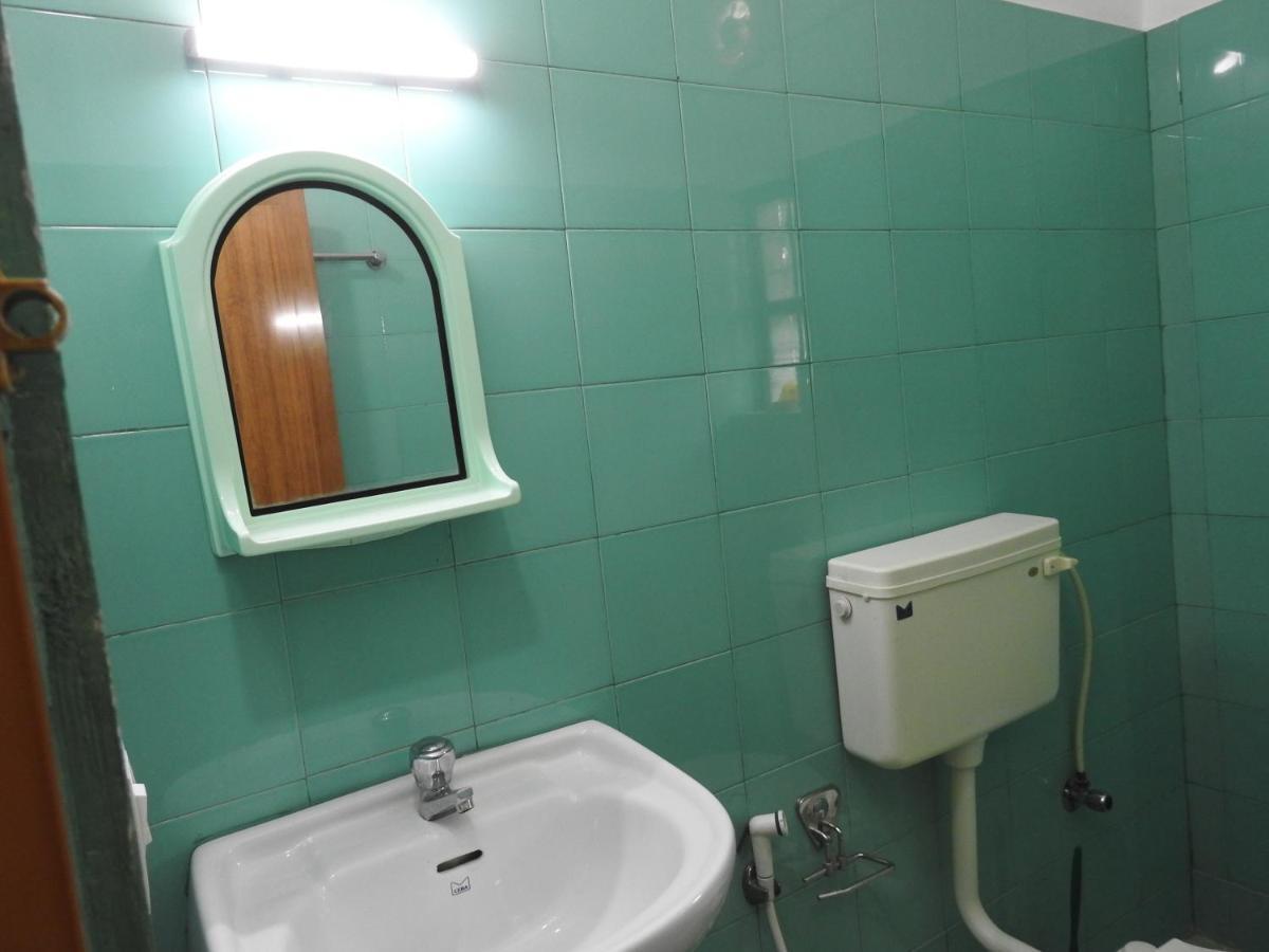 Kadalamma Beach Homestay Alappuzha Bagian luar foto