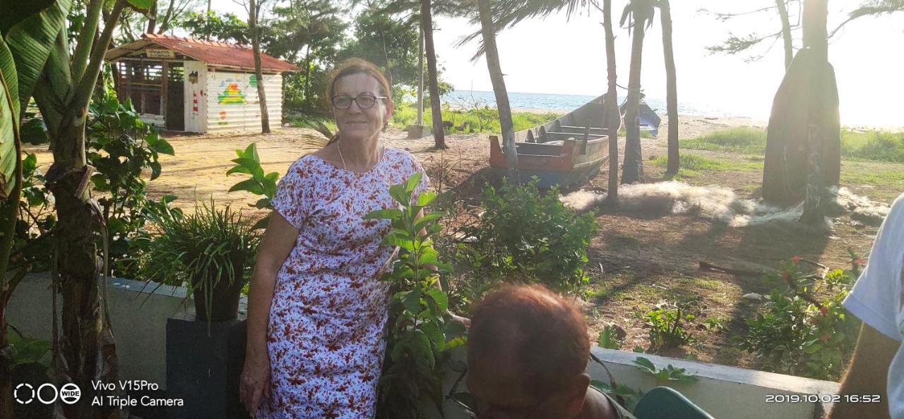 Kadalamma Beach Homestay Alappuzha Bagian luar foto