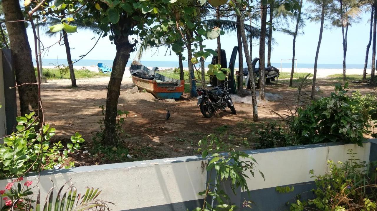 Kadalamma Beach Homestay Alappuzha Bagian luar foto