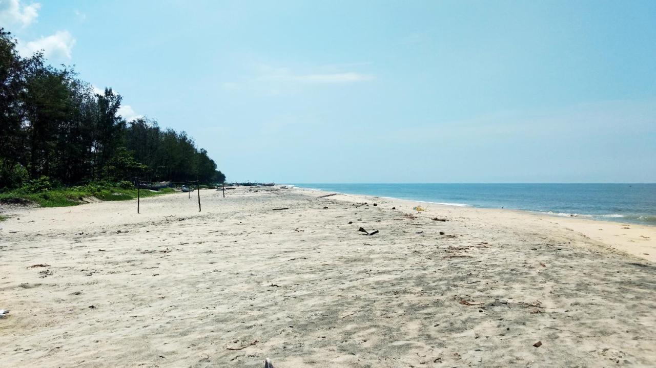 Kadalamma Beach Homestay Alappuzha Bagian luar foto