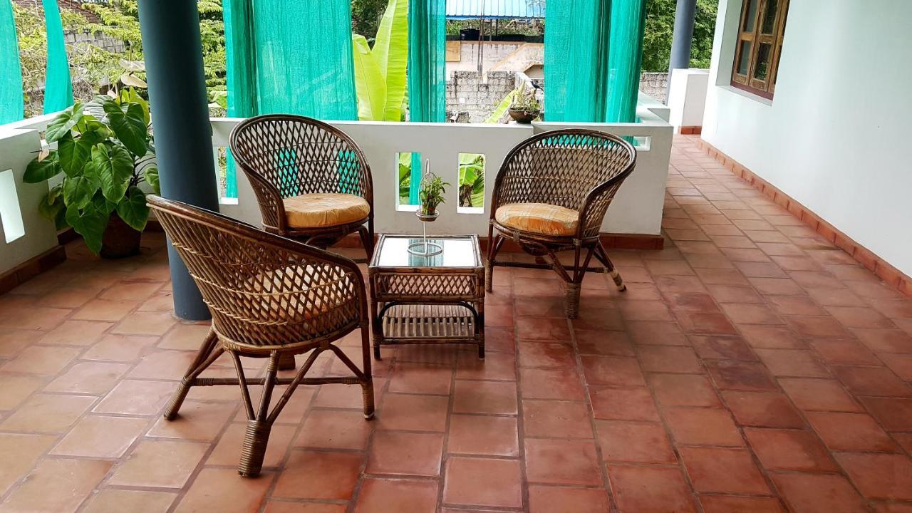 Kadalamma Beach Homestay Alappuzha Bagian luar foto
