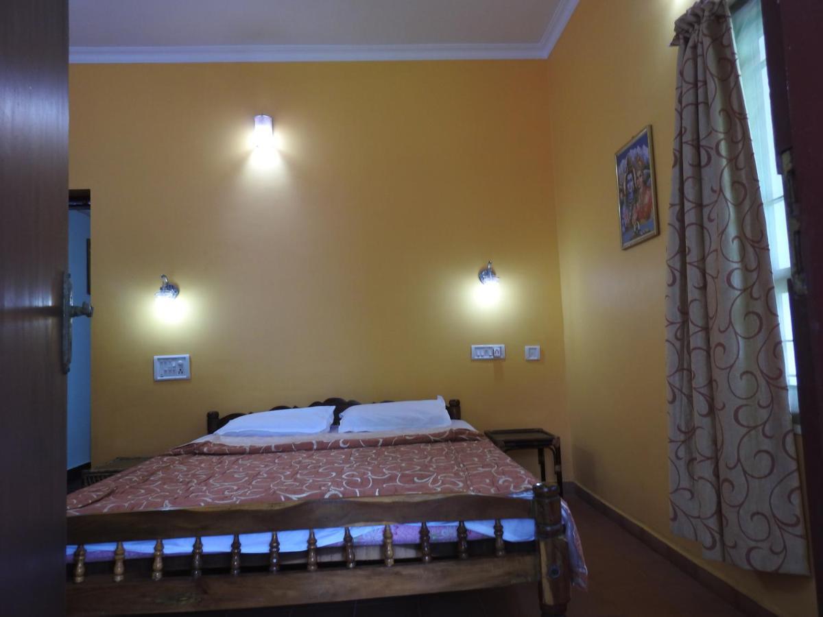 Kadalamma Beach Homestay Alappuzha Bagian luar foto