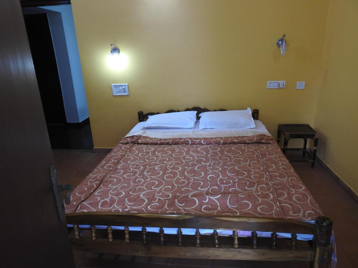 Kadalamma Beach Homestay Alappuzha Bagian luar foto